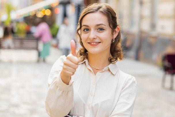 چطور دلبری کنیم؟ 19 راز از تجربیات نی نی سایتی ها برای جذب عشق